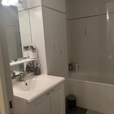 élégante Maison Circuit Des 24h00 Du Mans * Le Mans