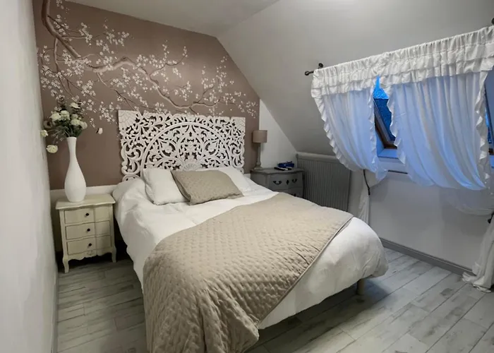 Elegante Maison Circuit Des 24h00 Du Mans Le Mans